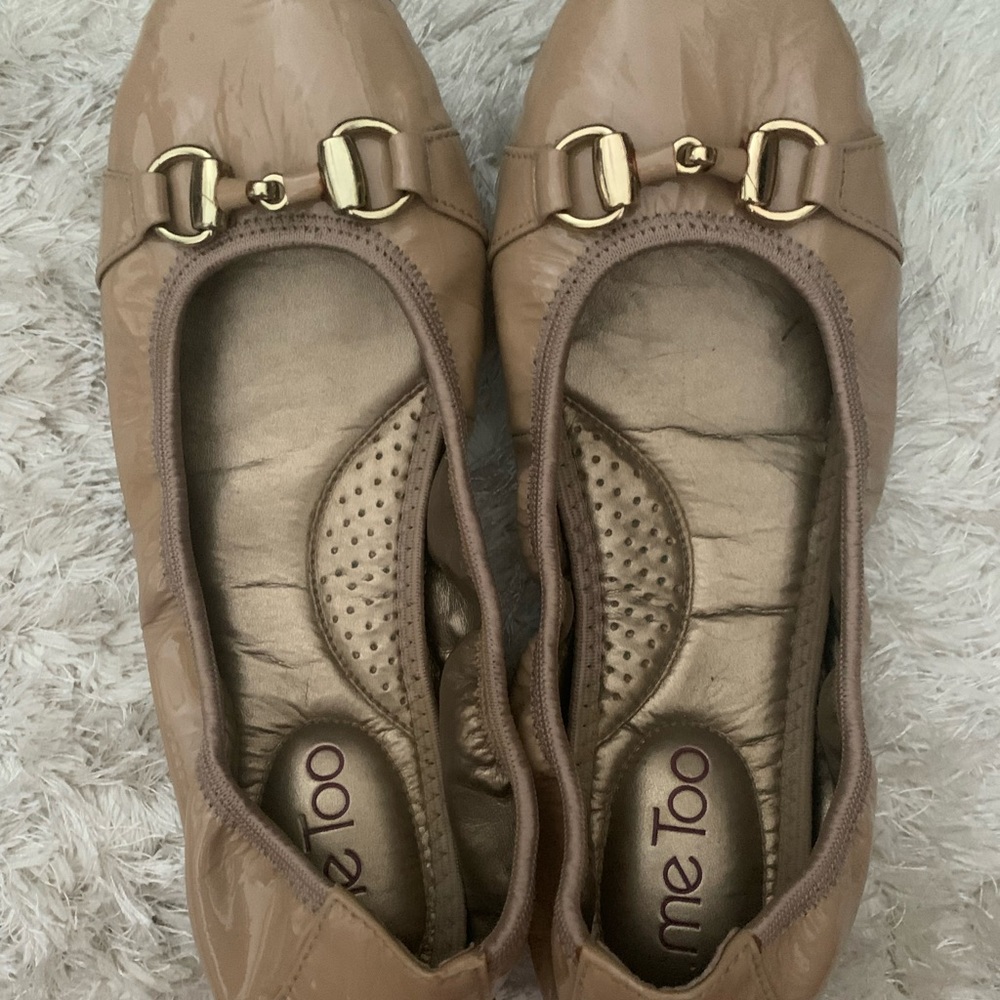 Tan flats
